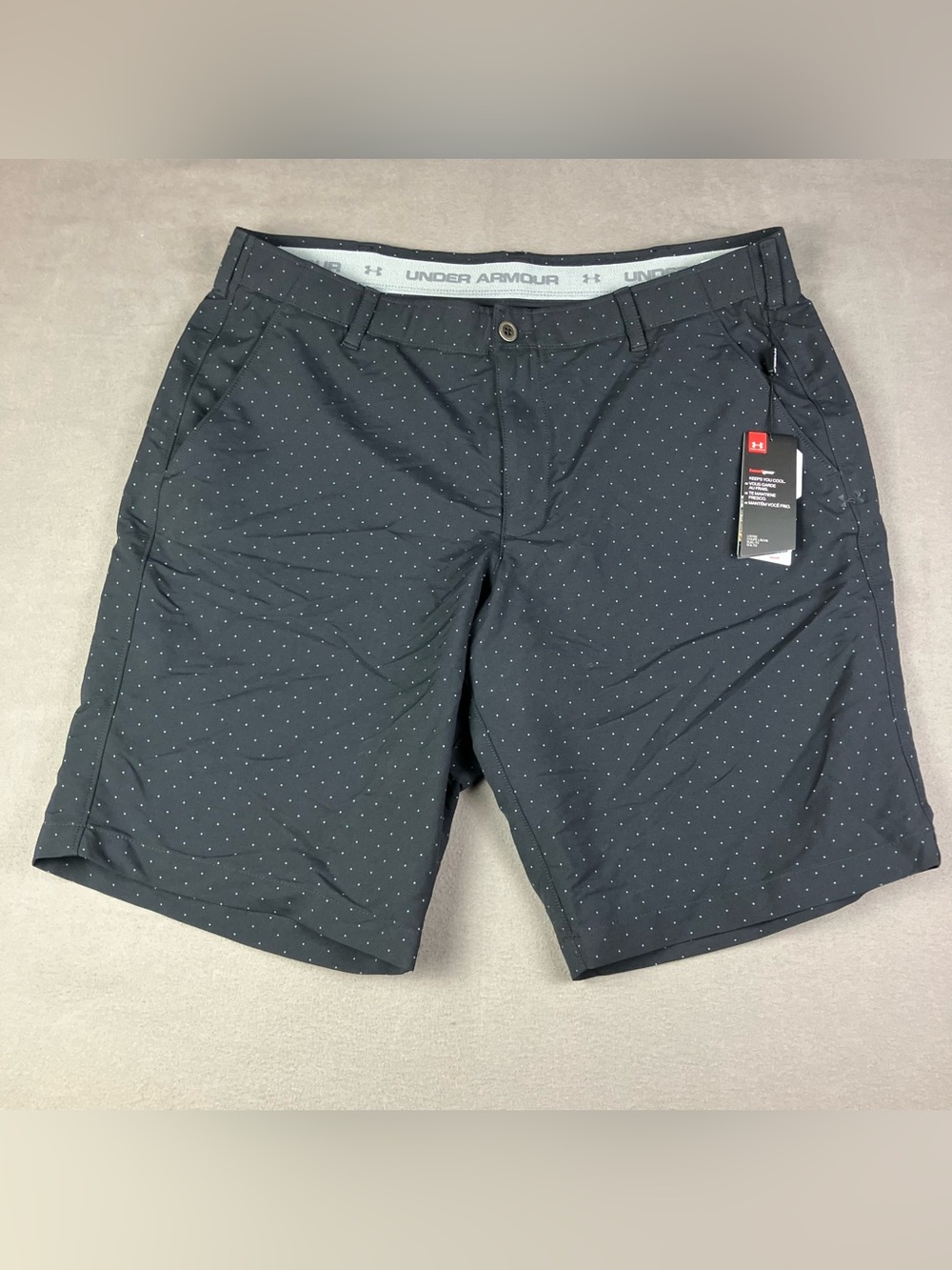 Under Armour Men's Size 40 Heatgear Golf Shorts Black Polka Dot Athletic NWT! Ne